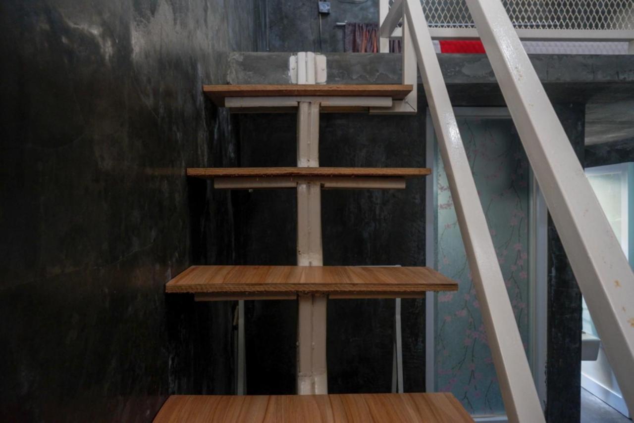 RedDoorz near Jumbo Mall Sragen Exterior foto